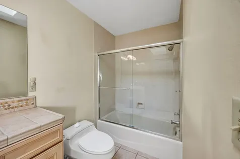 135 Scenic Drive Ashland OR 97520