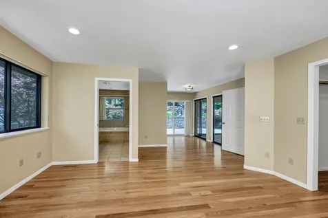 135 Scenic Drive Ashland OR 97520