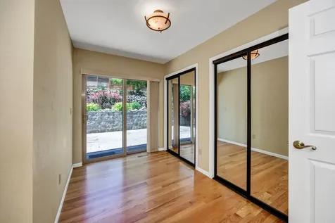 135 Scenic Drive Ashland OR 97520