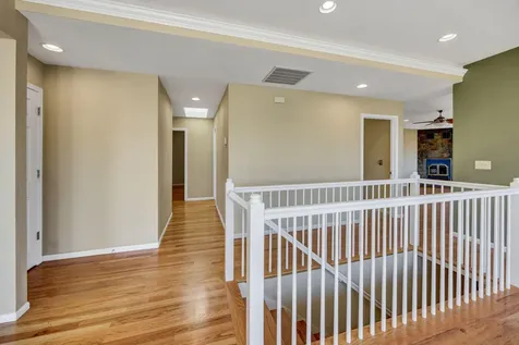 135 Scenic Drive Ashland OR 97520