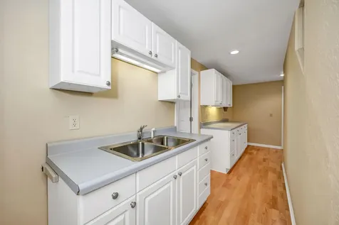 135 Scenic Drive Ashland OR 97520