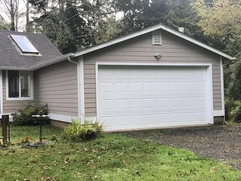 9151 NW Kinglet Street Seal Rock OR 97376