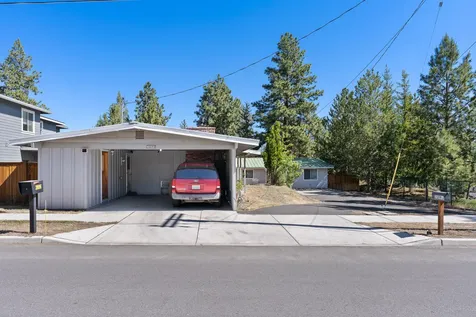 20096 Mcclellan Road Bend OR 97702