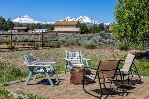 17571 Paladin Drive Bend OR 97703