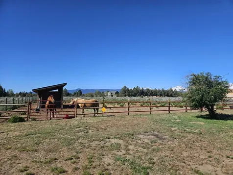 17571 Paladin Drive Bend OR 97703
