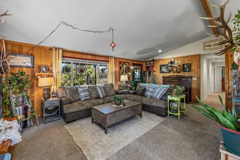 17571 Paladin Drive Bend OR 97703