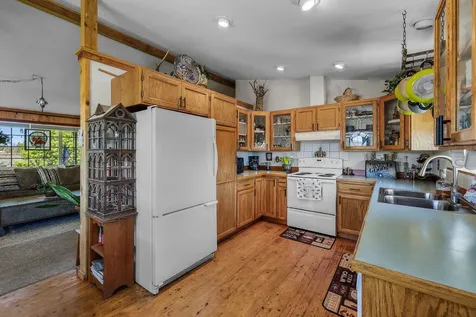 17571 Paladin Drive Bend OR 97703