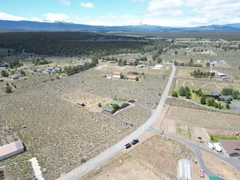 17571 Paladin Drive Bend OR 97703