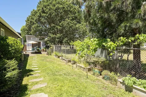 1005 Celtic Circle Shady Cove OR 97539