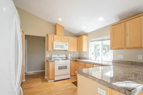 2841 SW Cascade Vista Drive Redmond OR 97756