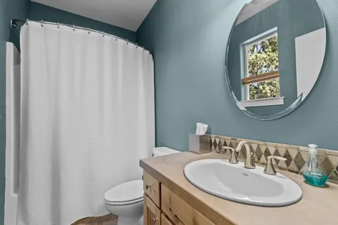 61031 Sky Harbor Drive Bend OR 97702