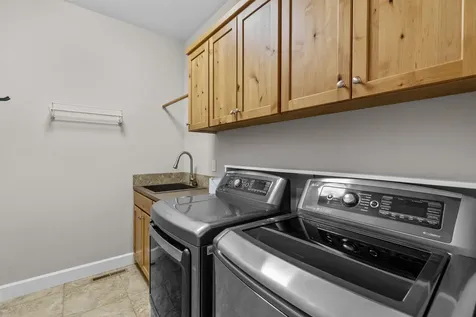 61031 Sky Harbor Drive Bend OR 97702
