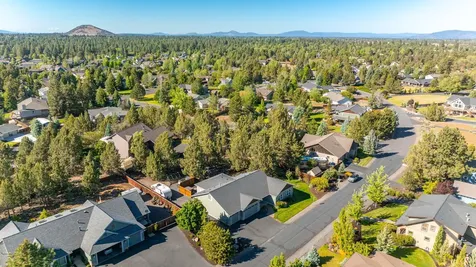 61031 Sky Harbor Drive Bend OR 97702