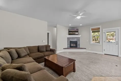 61031 Sky Harbor Drive Bend OR 97702