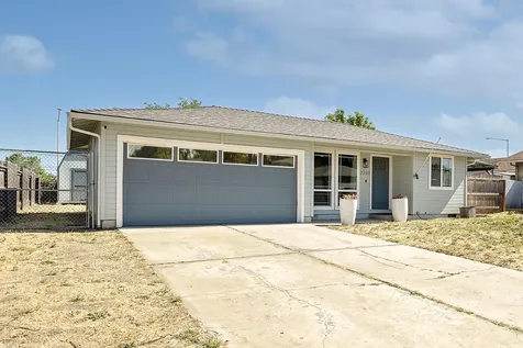 2701 Mcgrew Circle White City OR 97503