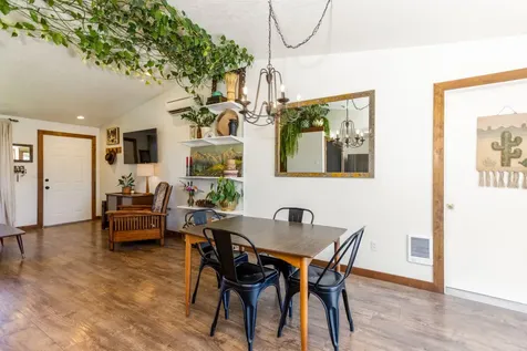 1736 SW 35th Street Redmond OR 97756