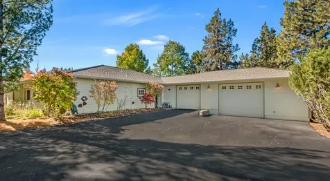 20755 North Star Way Bend OR 97703