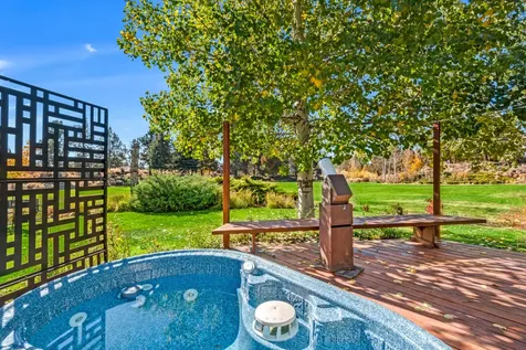 20755 North Star Way Bend OR 97703