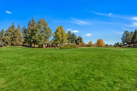 20755 North Star Way Bend OR 97703