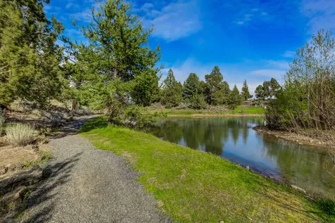 20755 North Star Way Bend OR 97703