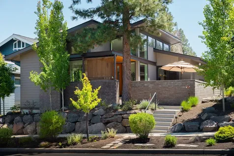 2343 NW Drouillard Avenue Bend OR 97703