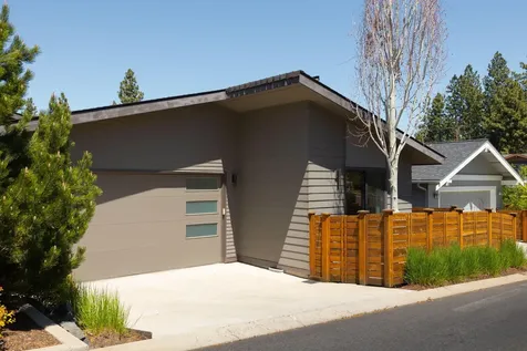 2343 NW Drouillard Avenue Bend OR 97703