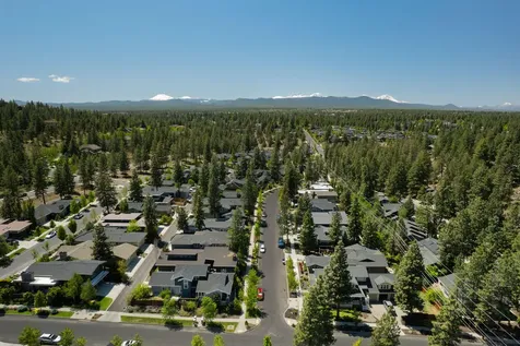 2343 NW Drouillard Avenue Bend OR 97703