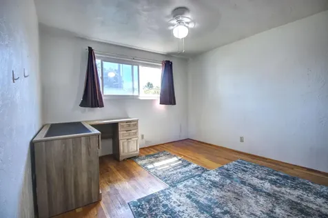 2864 Howard Avenue Medford OR 97501