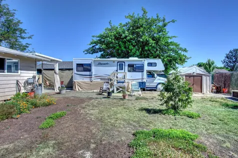 2864 Howard Avenue Medford OR 97501
