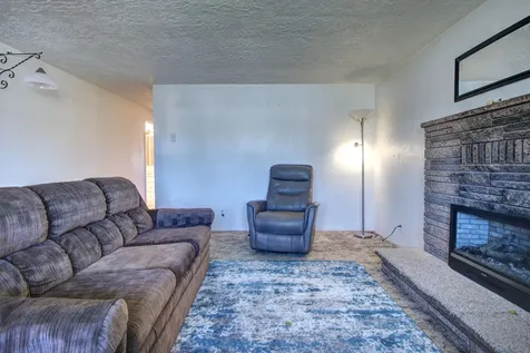 2864 Howard Avenue Medford OR 97501