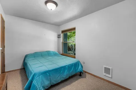 21093 Gardenia Avenue Bend OR 97702