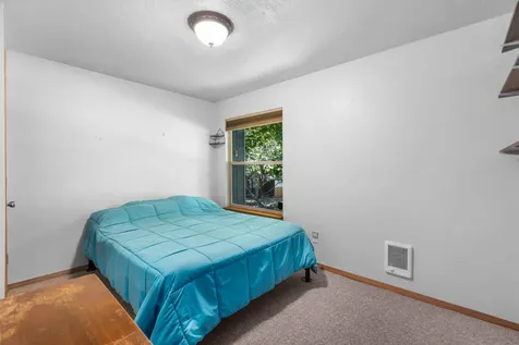 21093 Gardenia Avenue Bend OR 97702