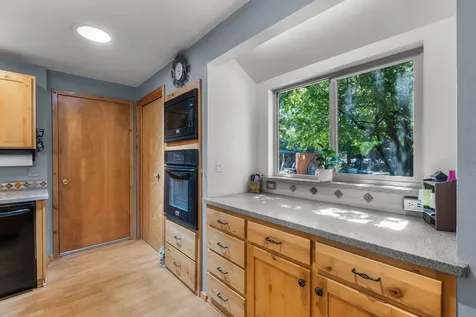 21093 Gardenia Avenue Bend OR 97702