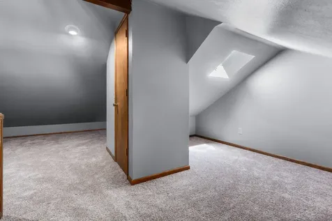 21093 Gardenia Avenue Bend OR 97702