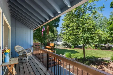 21093 Gardenia Avenue Bend OR 97702