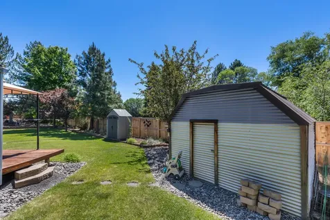 21093 Gardenia Avenue Bend OR 97702