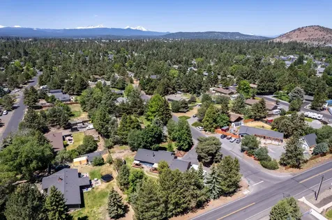 21093 Gardenia Avenue Bend OR 97702