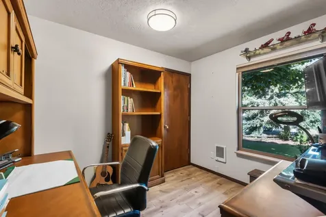 21093 Gardenia Avenue Bend OR 97702