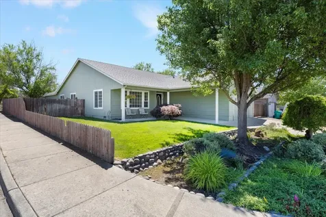 1070 Havenwood Drive Eagle Point OR 97524