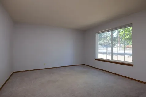 3082 NE Madison Avenue Bend OR 97701