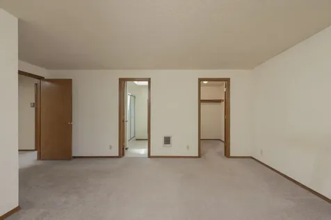 3082 NE Madison Avenue Bend OR 97701