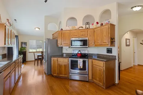 411 NW Pleasant View Drive Grants Pass OR 97526