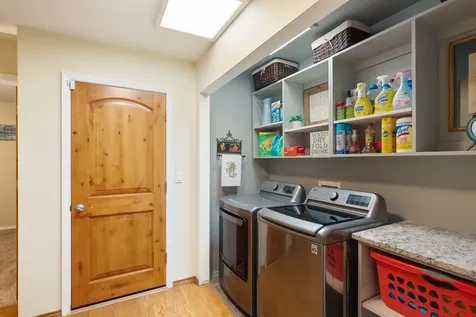 411 NW Pleasant View Drive Grants Pass OR 97526