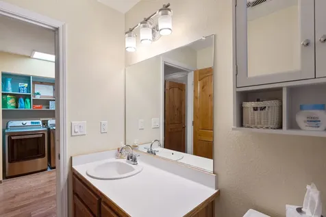 411 NW Pleasant View Drive Grants Pass OR 97526