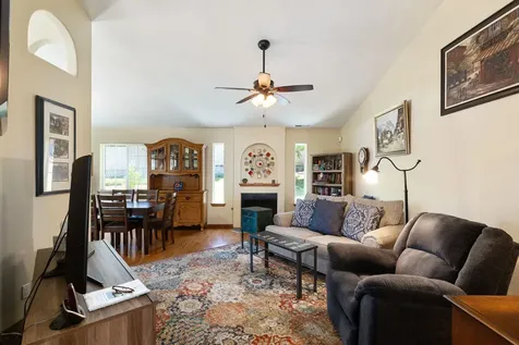 411 NW Pleasant View Drive Grants Pass OR 97526