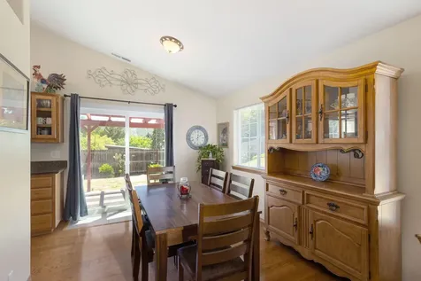 411 NW Pleasant View Drive Grants Pass OR 97526