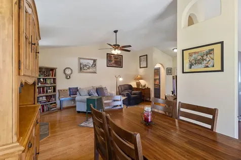 411 NW Pleasant View Drive Grants Pass OR 97526