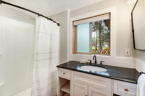 63544 Bridle Lane Bend OR 97703