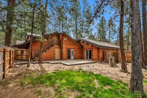 63544 Bridle Lane Bend OR 97703