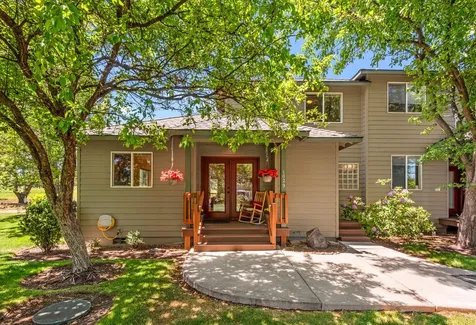 1029 Golden Pheasant Drive Redmond OR 97756